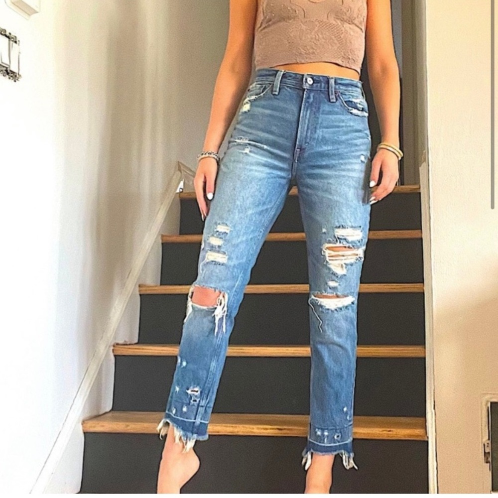 Abercrombie & Fitch Dark Hi Rise Annie Jeans